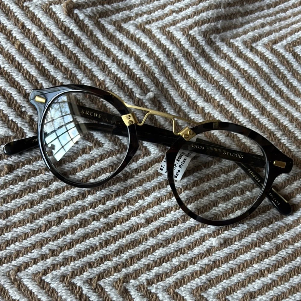 KREWE Black and Gold Glasses - Picture 6 of 6